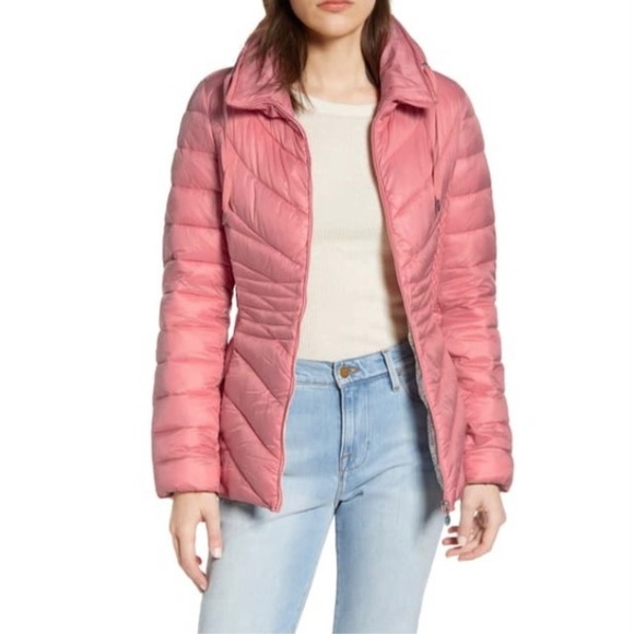 BERNARDO Packable Ecoplume  Puffer Jacket Channel Quilted panels lightweight M - Picture 3 of 11